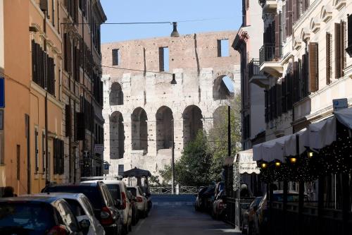 Charming Colosseum - image 14