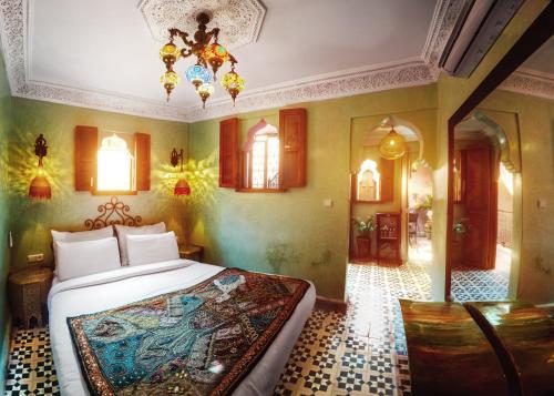 room detail thumbnail 0
