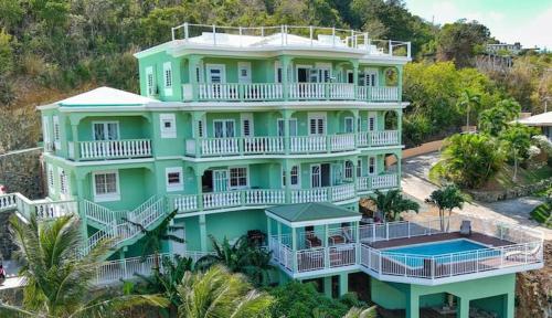 . Wintberg Tropical Villas