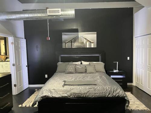 The Sunset Loft at Downtown