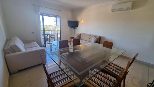 T2 Quinta do Pinheiro Residence by Sunny Deluxe - image 10