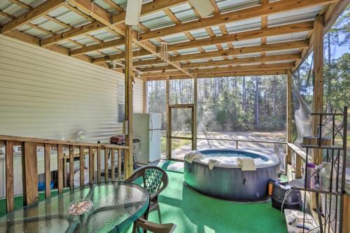 Keaton Beach Escape w/ Hot Tub < 2 Mi to Shore in Perry (Florida)