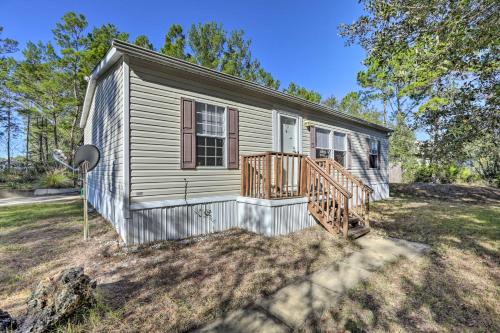 Keaton Beach Escape w/ Hot Tub < 2 Mi to Shore in Perry (Florida)