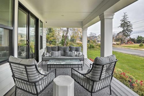 Grand Long Branch Home 1 Block to Beach! in ลองบรานซ์ (NJ)