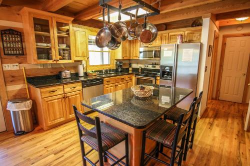 Cabin Fever in Seven Devils, USA