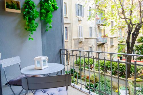 GuestHost - BOOK NOW! Corso Buenos Aires & Loreto M1 Apartment, Mediolan
