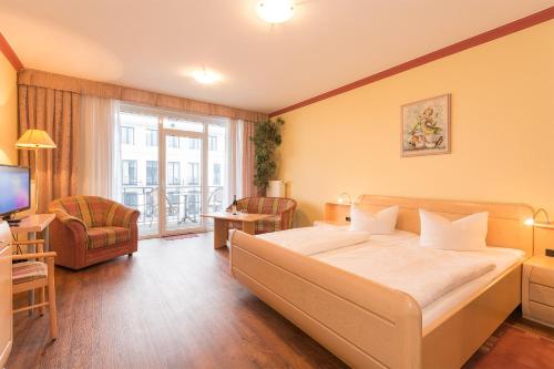 Hotel Esplanade - image 11