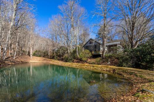 Beech Haven, Beech Mountain (photo 2)
