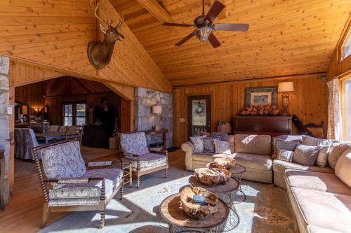 Beech Haven, Beech Mountain (photo 4)