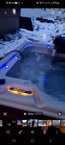 อ่างแช่น้ำร้อน, Aurora Dream in สเวนสบี