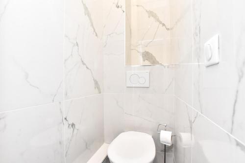 Bathroom, Cosy 1BR - Place Saint Fargeau in 20th - Menilmontant