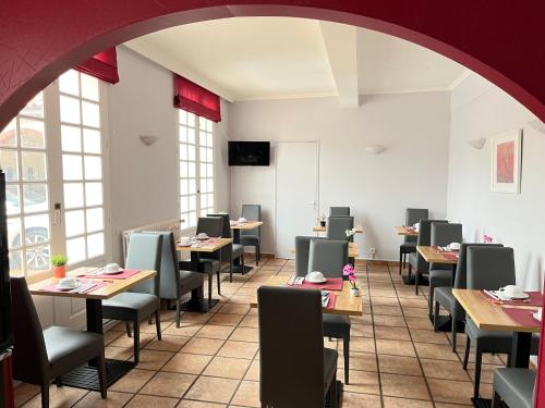 Logis Hotel L'Arche de Noe - 레스토랑
