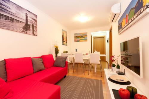 Ve-nice Suite Apartment SM2019 - image 5