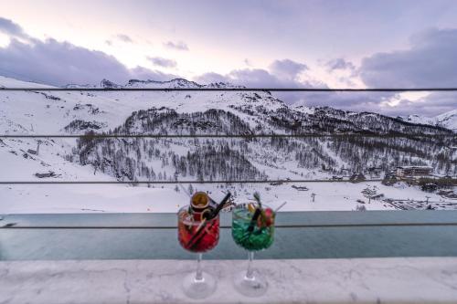 White Angel Hotel - image 2
