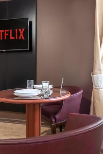 Apart Hotel Elite Las Condes in Santiago