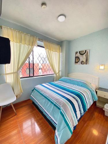 Double Room image 7