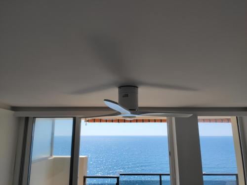 BEACHFRONT -- NEW LUXURY Apartment -- 1ª Linea Playa -- Fuengirola CITY CENTER -- Private PARKING -- Panoramic Sea Views -- - image 4