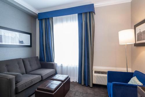 Sandman Signature Edmonton South Hotel - image 5