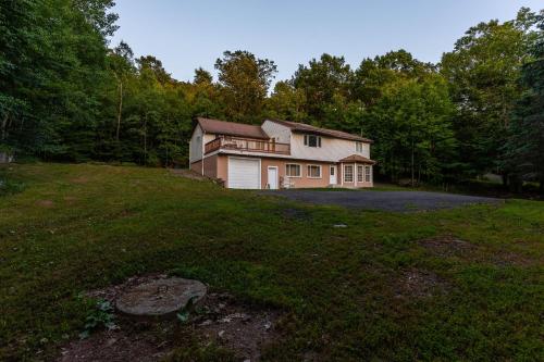 Epic Poconos Farmhouse with Game Room, Nearby Ski, Lake Wally - Sleeps 18! in Hawley, USA