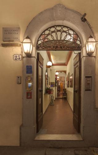 Soggiorno La Pergola, Florencie