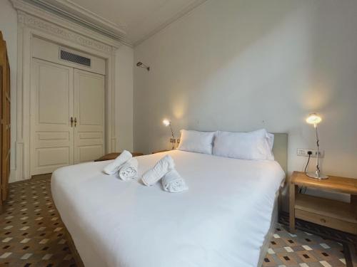 Two-Bedroom Apartment image 5