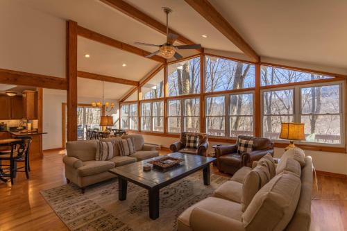 Elk Horn Lodge - Sugar Mountain