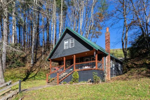 B&B Fleetwood - Hidden Cabin on Old Field Creek - Bed and Breakfast Fleetwood