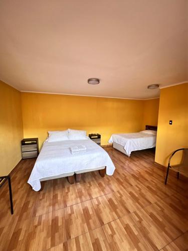 . HOSTAL APANANTOR 1
