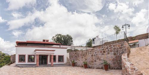 413115442 Hotel Danini