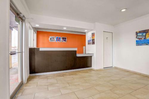 ล็อบบี้, Motel 6 Clovis, NM in โคลวิส (NM)