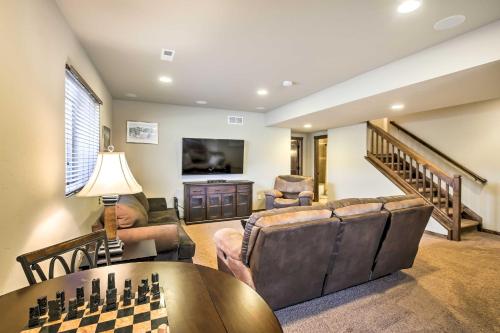 Granby Home with Patio Fire Pit and Ski Mountain Views - image 20