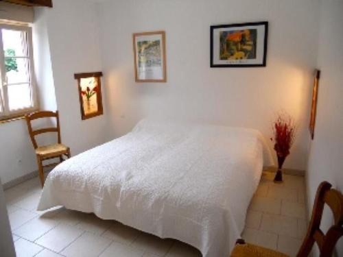 Charmante Maisonnette de Campagne avec Poutres Apparentes près du Mans - FR-1-410-198 (Maison de campagne avec cuisine equipee et wifi, proche nature et activites aquatiques - FR-1-410-19) in 勒芒