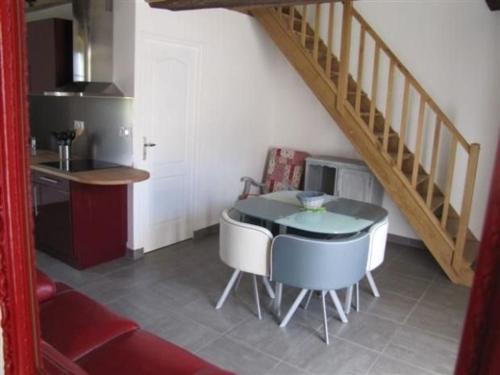 Gîte Crannes-en-Champagne, 3 pièces, 5 personnes - FR-1-410-204