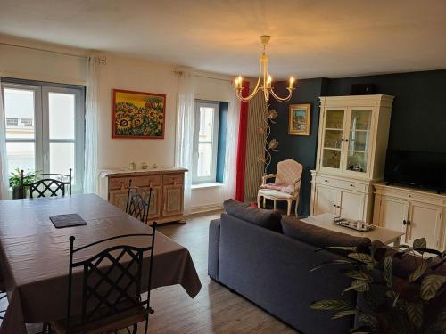 Gîte Remiremont, 3 pièces, 4 personnes - FR-1-589-132