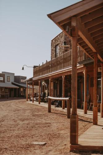 Tombstone Monument Guest Ranch - 숙소 외관