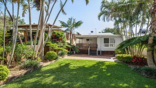 12 Bryce Street Moffat Beach QLD - image 3