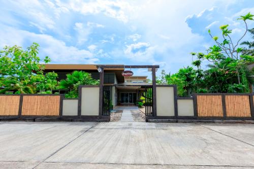Saline Hot Spring Resort - 숙소 외관