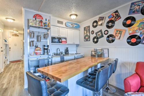 Beachfront Corpus Christi Condo with Arcade Room! - image 3