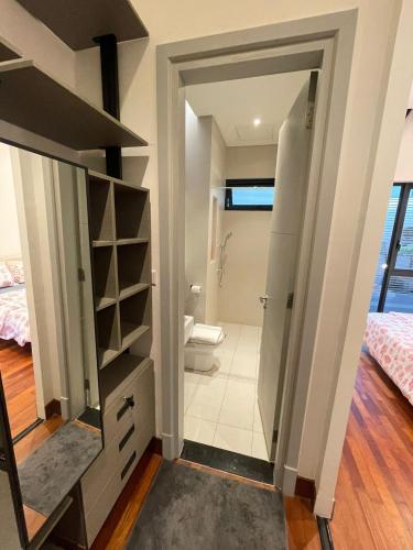 Bunga Raya Villa By Malvacae Homestays Shah Alam