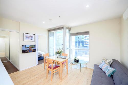 Arrow On Swanston Room Type - Family Apartment