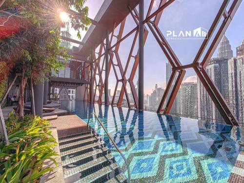 Scarletz Suites by Stevvy KL Home Stay, Kuala Lumpur