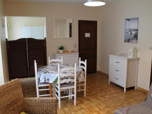 Appartement La Roche-Posay, 2 pièces, 4 personnes - FR-1-541-1