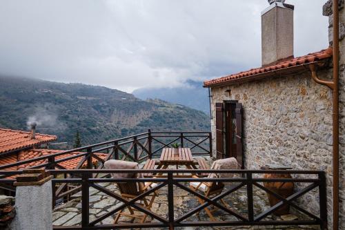 Arachova Wooden Chalet