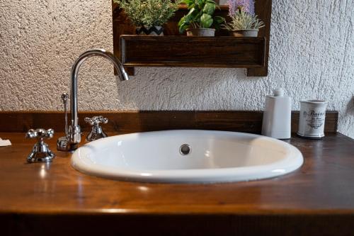Bathroom, Arachova Wooden Chalet in Arachova