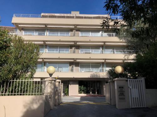 Appartement Saint-Raphaël, 2 pièces, 4 personnes - FR-1-466A-3 - Location saisonnière - Saint-Raphaël