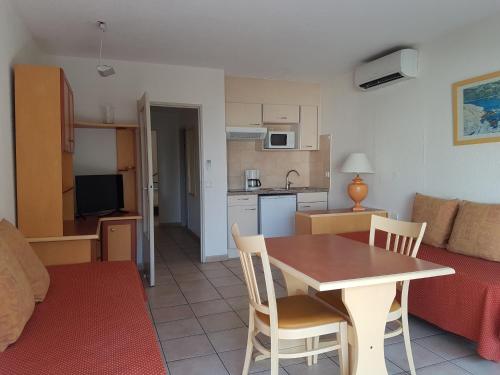 Appartement Saint-Raphaël 2 pièces 4 personnes - FR-1-466A-3 - image 2