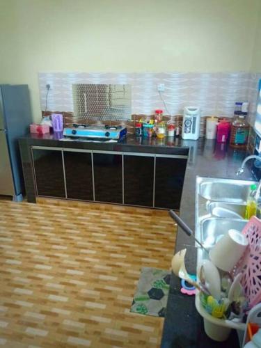 Zarina's Budget Homestay in ตุมปัต