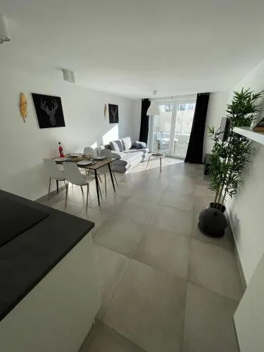 Casa Hintze II- 2 Zimmerwohnung 5 Minuten zu Fuß in die Innenstadt und nahe der Berge in Kempten, Deutschland
