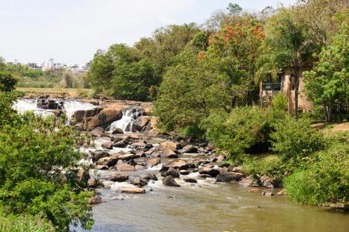 Rejunte sujo, registros emperrando – Foto de Hotel Recanto da Cachoeira,  Socorro - Tripadvisor