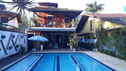 Casa praia Camburi com piscina